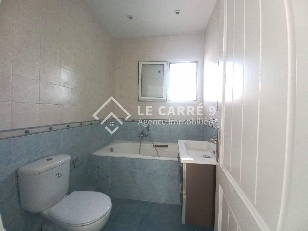 Ain Zaghouan&nbsp;Ain Zaghouan&nbsp;Location&nbsp;Appart. 3 pi�ces&nbsp;Etage de villa s3 � ain zaghouan nord