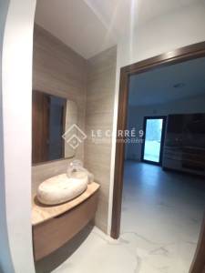 Ain Zaghouan&nbsp;Jardins de Carthage&nbsp;Location&nbsp;Maisons&nbsp;�tage de villa aux jardins de carthage