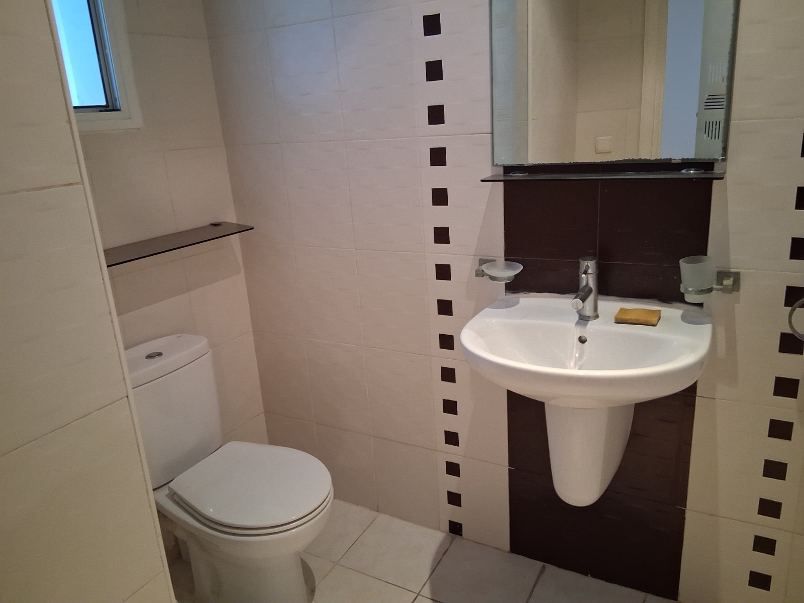 Ain Zaghouan&nbsp;Ain Zaghouan&nbsp;Location&nbsp;Appart. 3 pi�ces&nbsp;Grand s2 haut standing a�n zaghouan