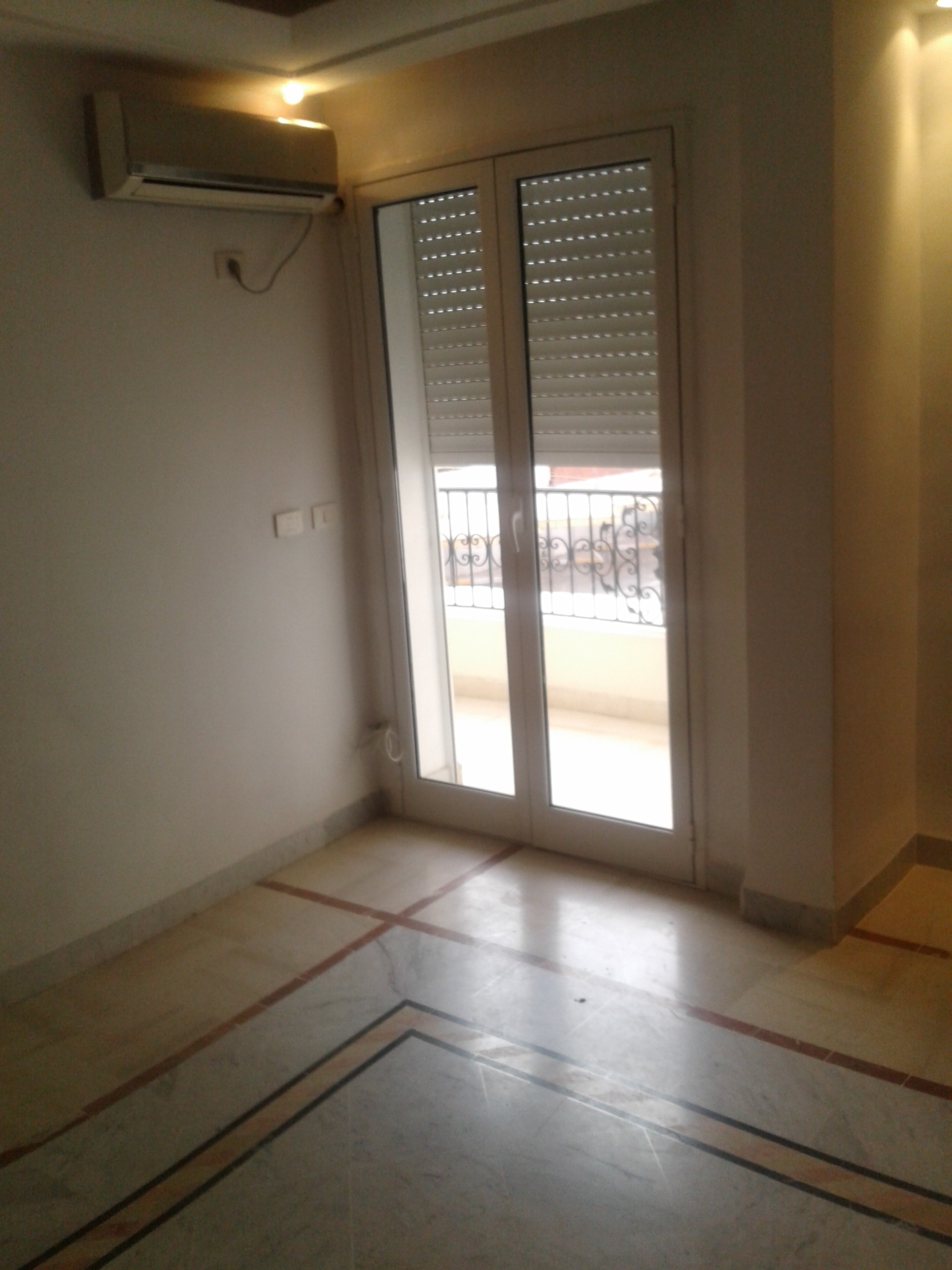 Ariana Ville Riadh Landlous Location Autre Appartement s3 rdc  riadh el andalous