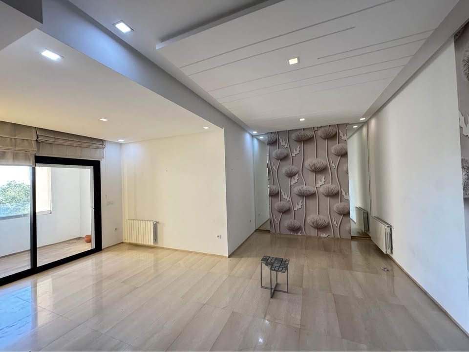 Ain Zaghouan Ain Zaghouan Vente Appart. 3 pices Jardins de carthage avec parking