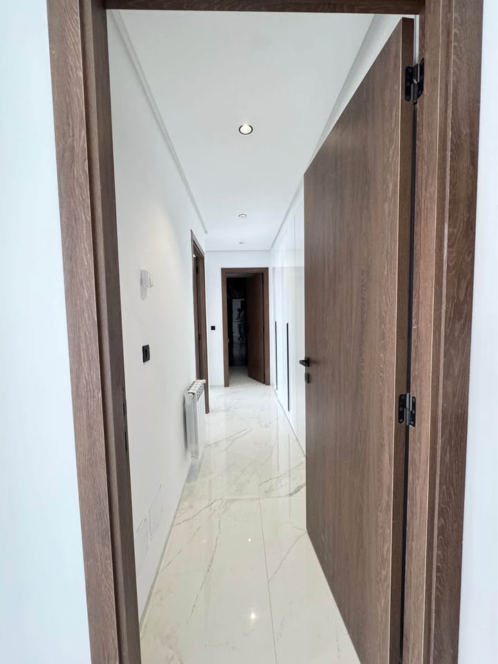 Ain Zaghouan Ain Zaghouan Vente Appart. 2 pices La nouvelle soukra un bel appartement