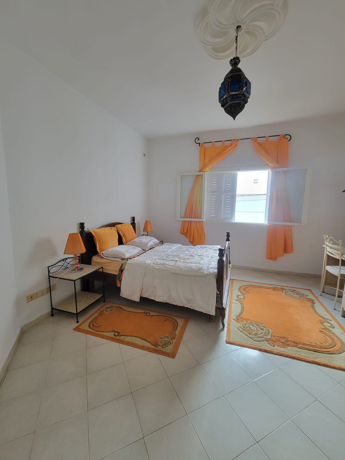 Bizerte Nord Cite El Korniche 1 Location Appart. 3 pices Superbe tage de villa luxueusement meubl s4