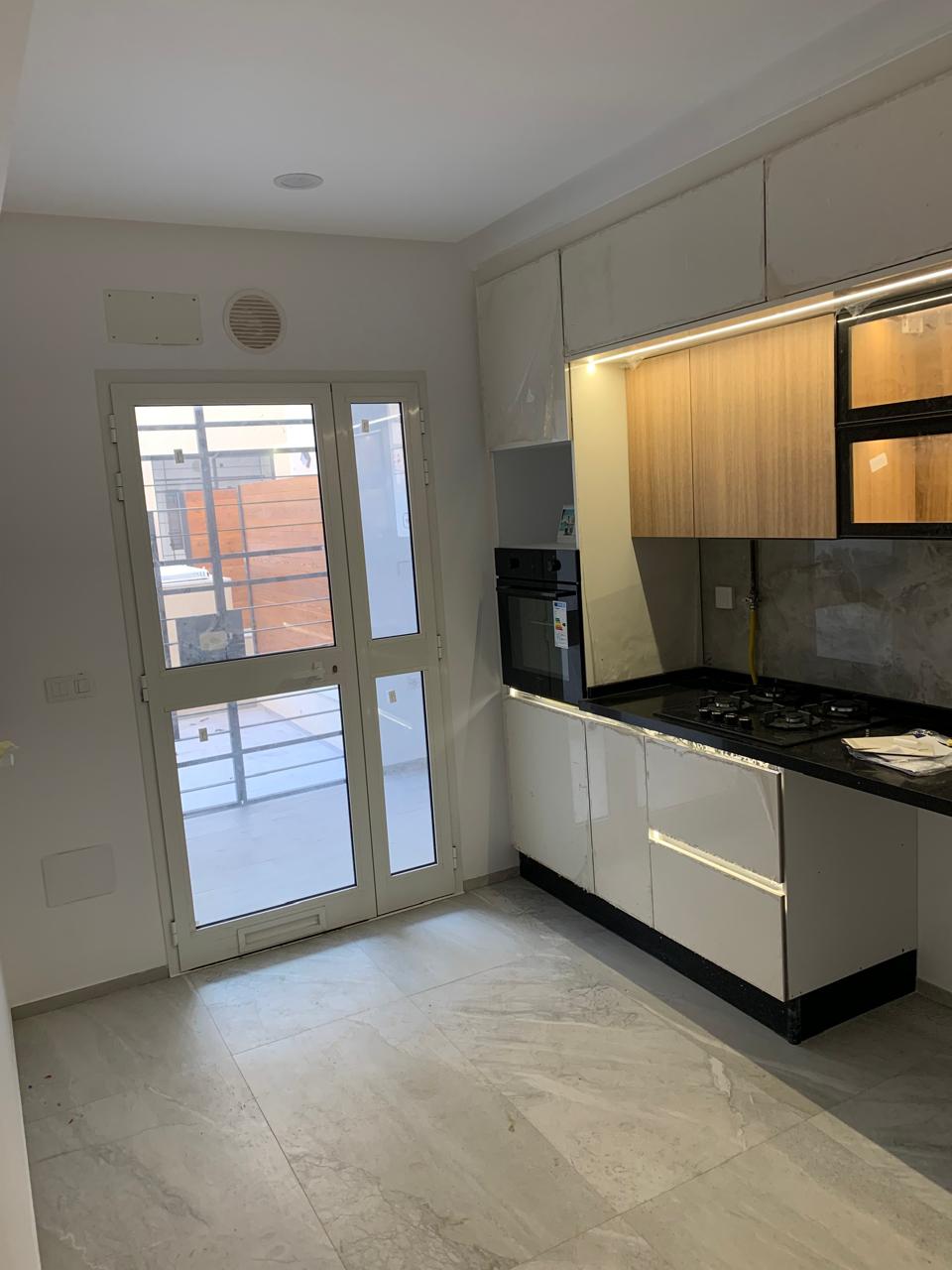 La Soukra&nbsp;Chotrana 1&nbsp;Location&nbsp;Appart. 3 pi�ces&nbsp;S plus 2 hauten  standing jamais habit� rdc