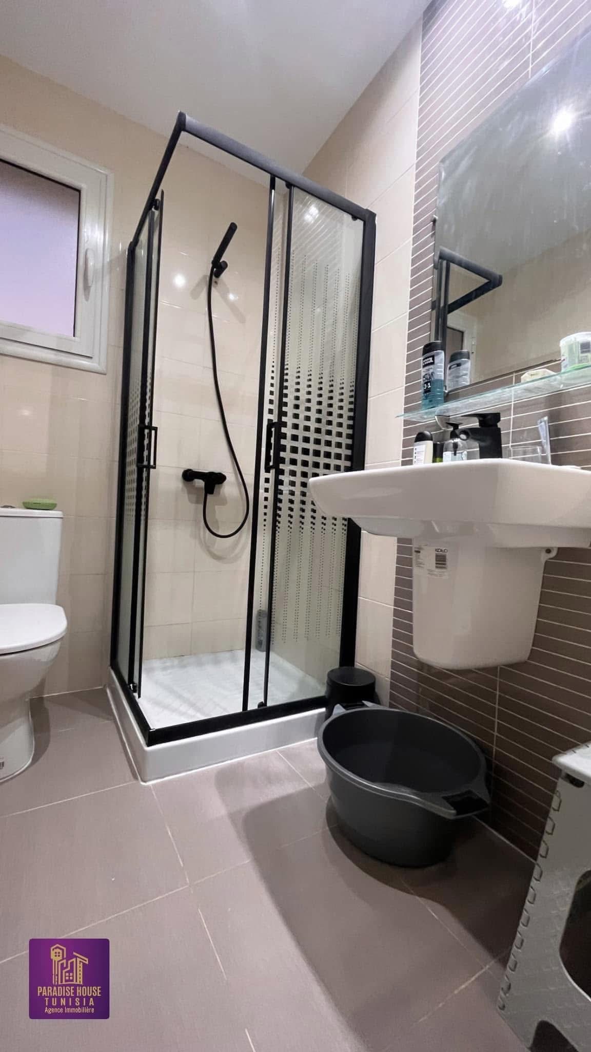 Ariana Ville Ariana Location Appart. 2 pices S 1 richement meuble