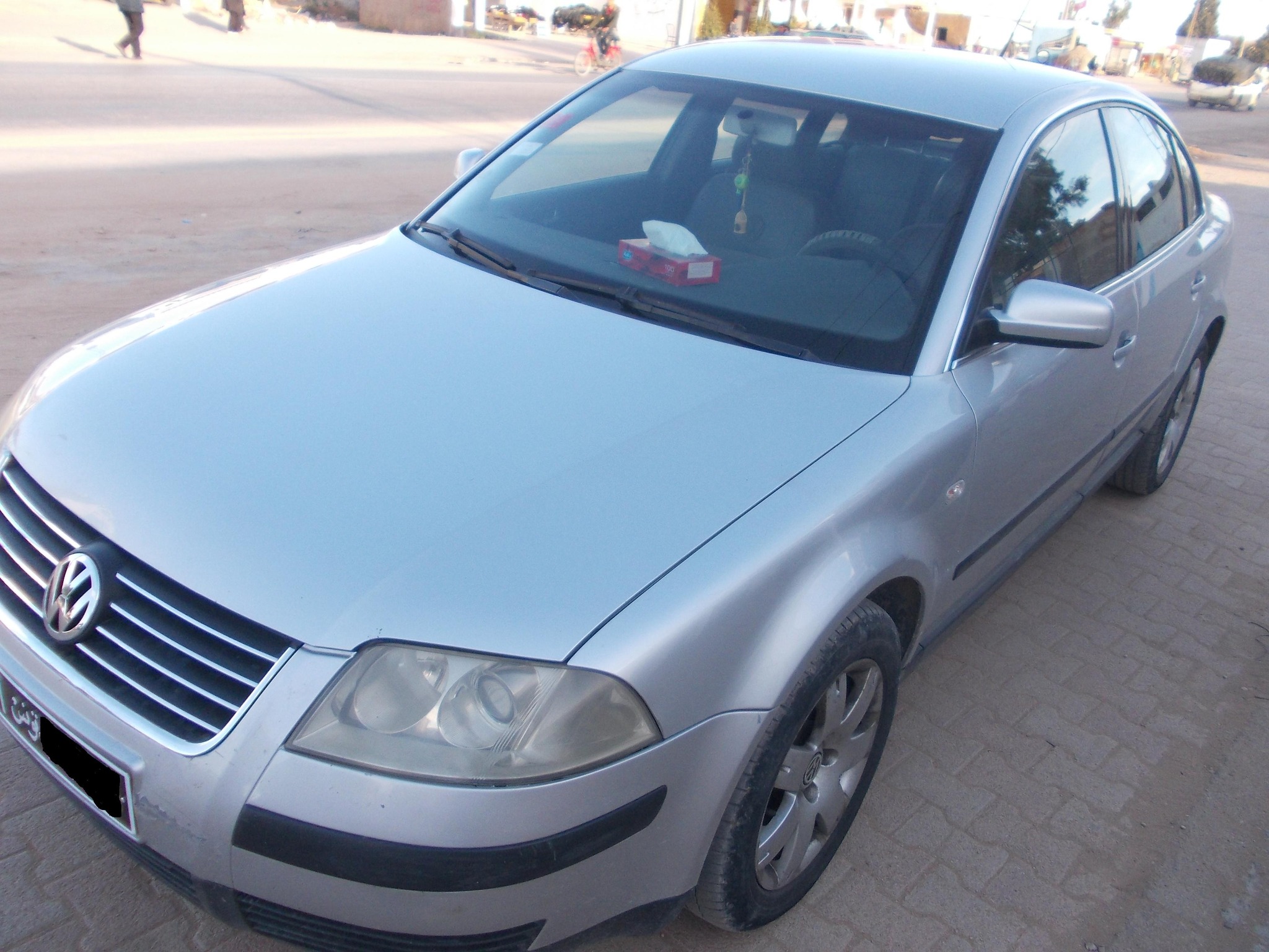 Sfax Sud El Khazzanette Volkswagen Passat Passat b5 92175275