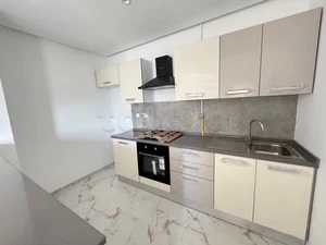 La Marsa El Aouina Vente Appart. 2 pices Apprt s plus 1  lwahat