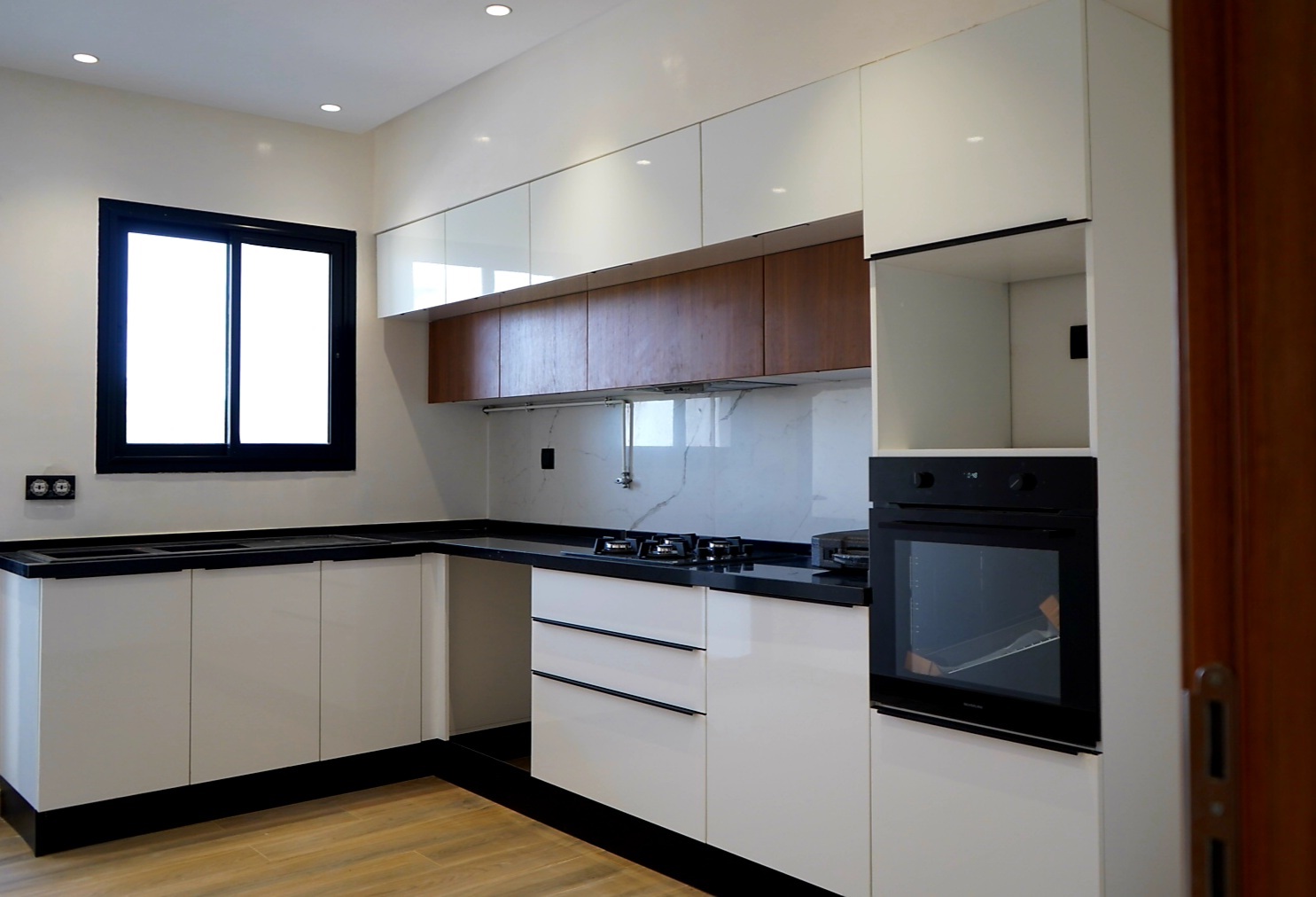 Ain Zaghouan Jardins de Carthage Vente Appart. 2 pices Apprt splus 3  les jardins carthage