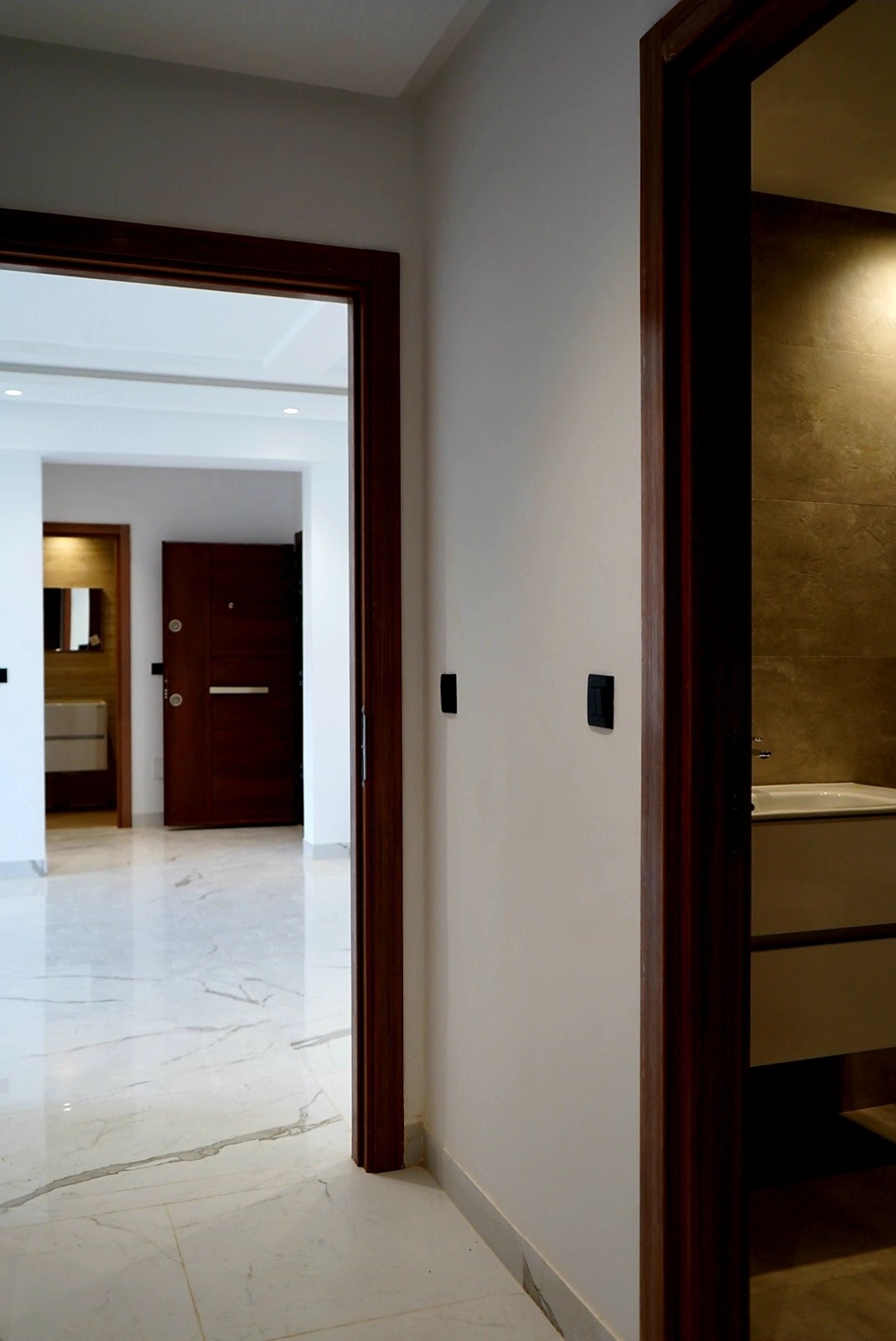 Ain Zaghouan Jardins de Carthage Vente Appart. 2 pices Apprt splus 3  les jardins carthage