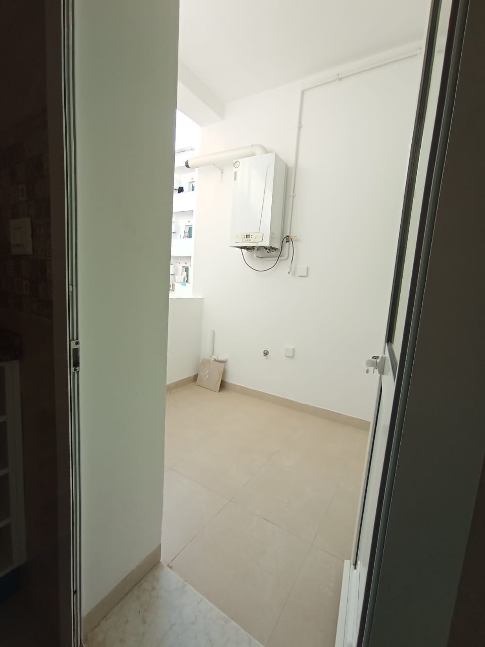 La Marsa El Aouina Vente Appart. 2 pices Apprtement  s plus 1  cit l wahat