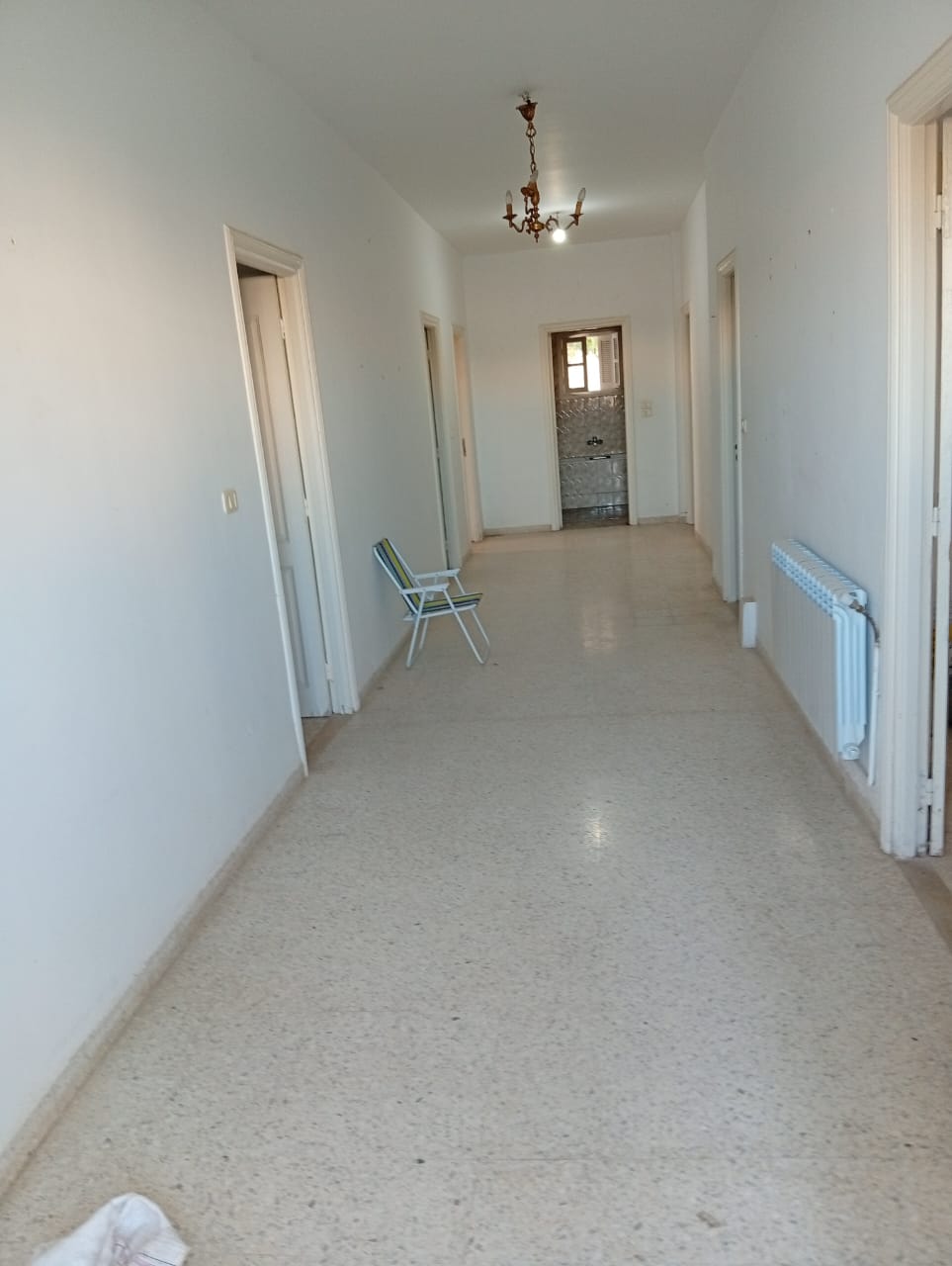 La Marsa&nbsp;Cite Bhar Lazreg&nbsp;Location&nbsp;Maisons&nbsp;Une grande maison � usage commerciale