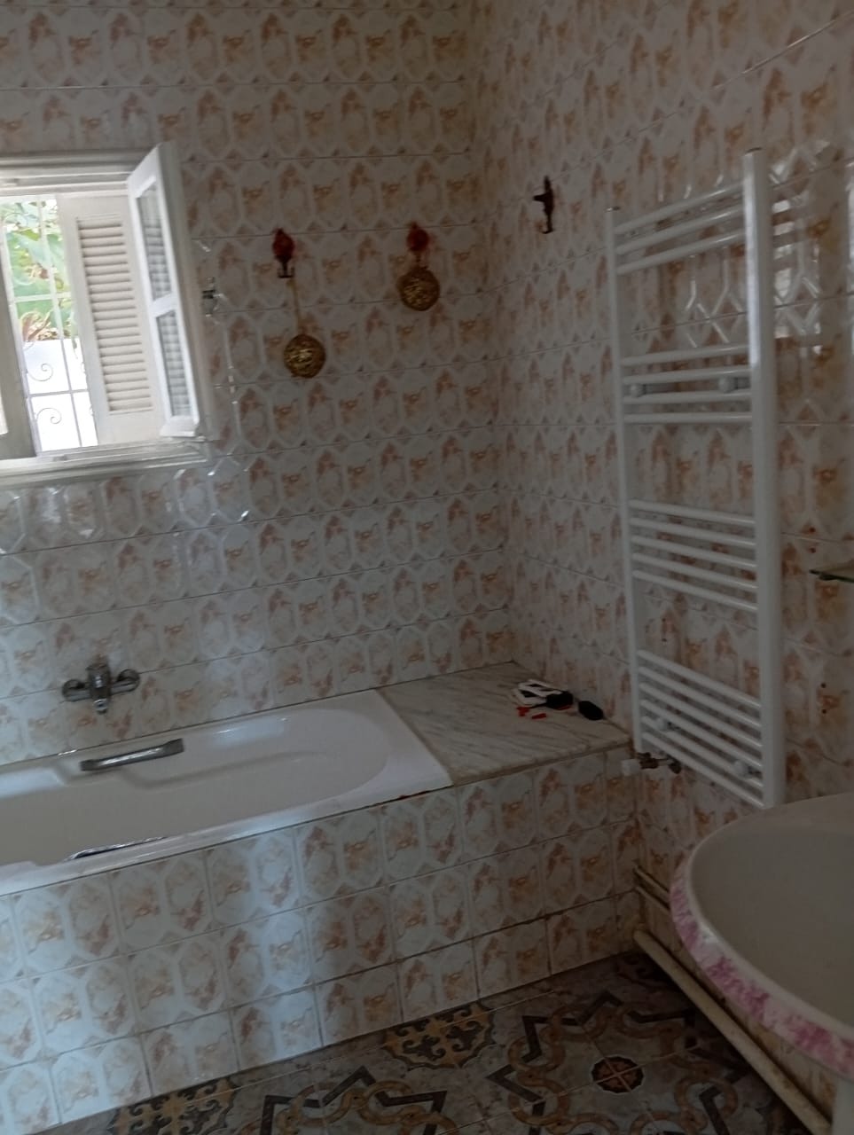 La Marsa&nbsp;Cite Bhar Lazreg&nbsp;Location&nbsp;Maisons&nbsp;Une grande maison � usage commerciale