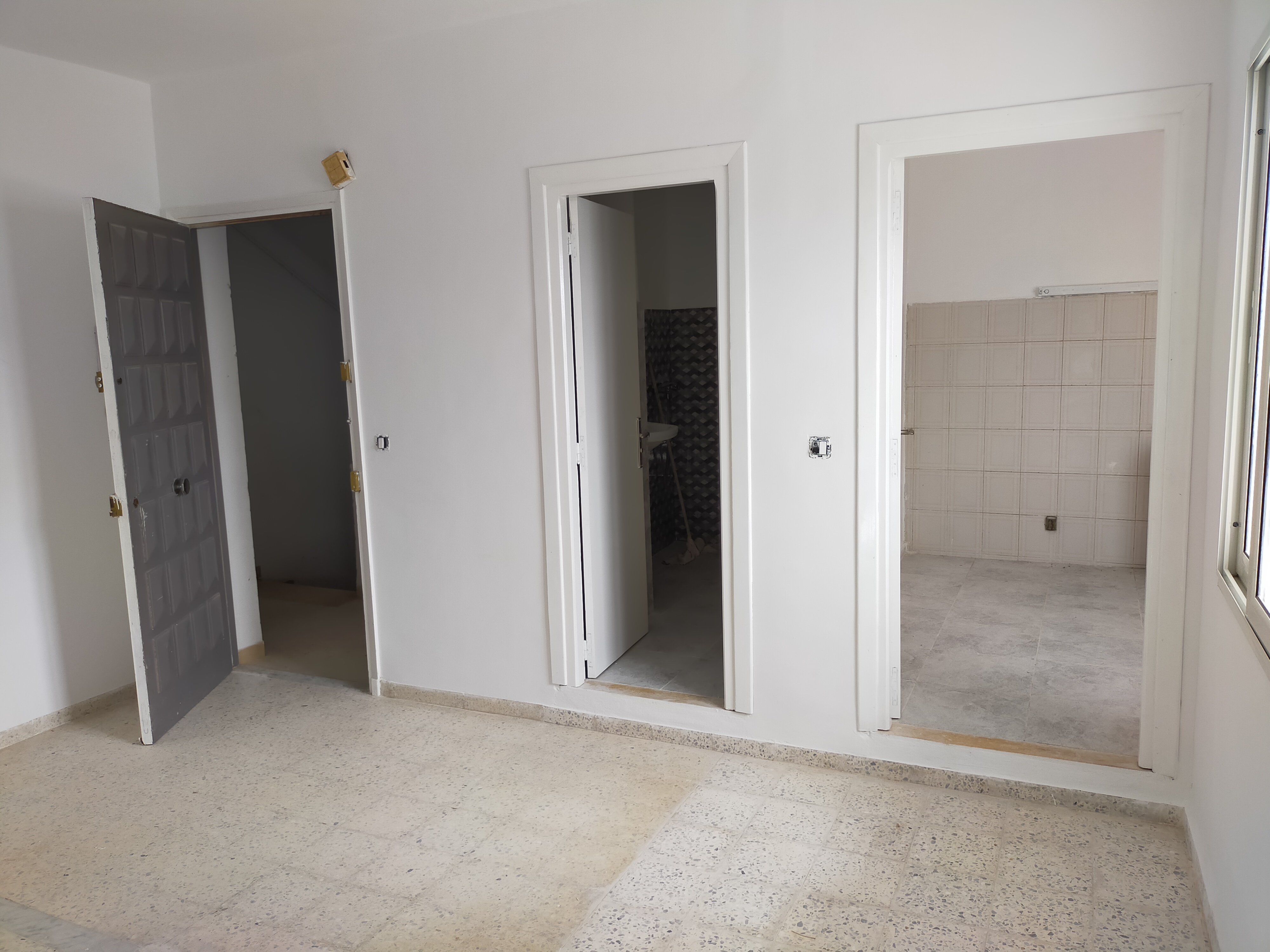 Ariana Ville Ariana Location Appart. 2 pices Particulier loue un coquet s1