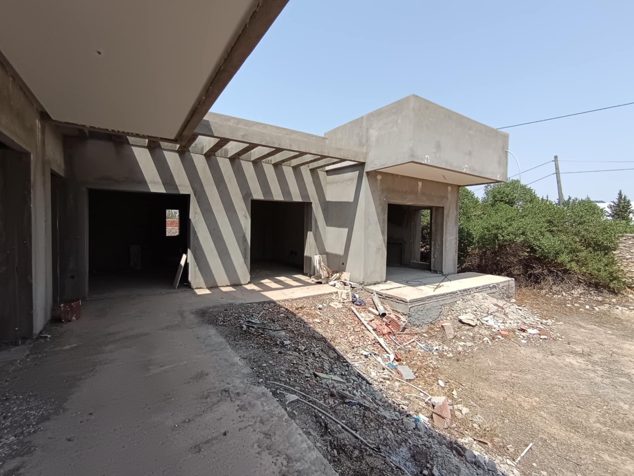 Sfax Ville&nbsp;Sfax&nbsp;Vente&nbsp;Maisons&nbsp;Carcasse route tunis km 4