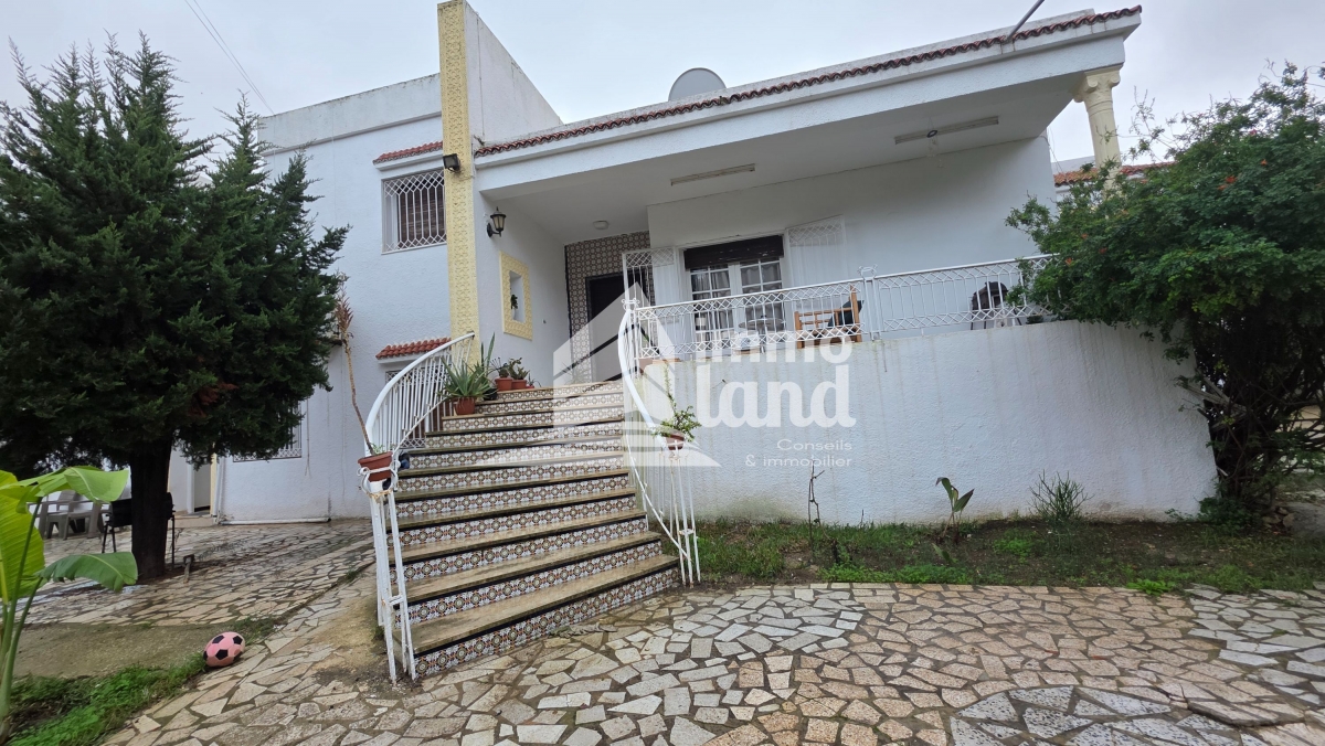 La Soukra&nbsp;Chotrana 1&nbsp;Location&nbsp;Maisons&nbsp;Villa s3 avec jardin � la soukra