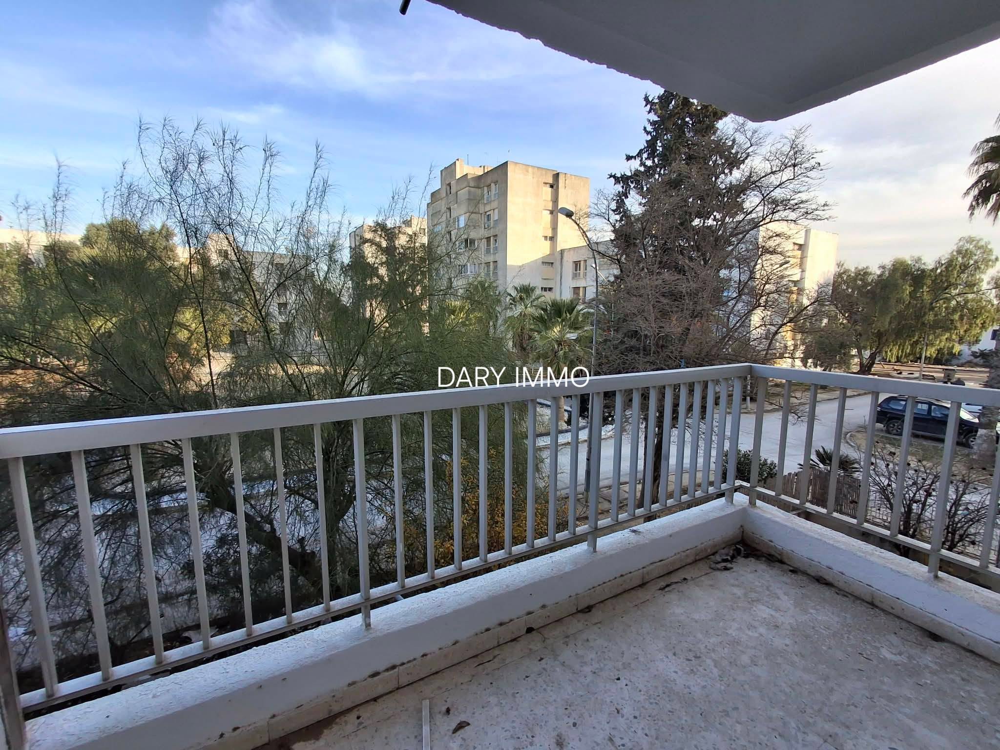 El Menzah El Manar 1 Vente Appart. 5 pices+ Appartement spacieux s4  el manar 1