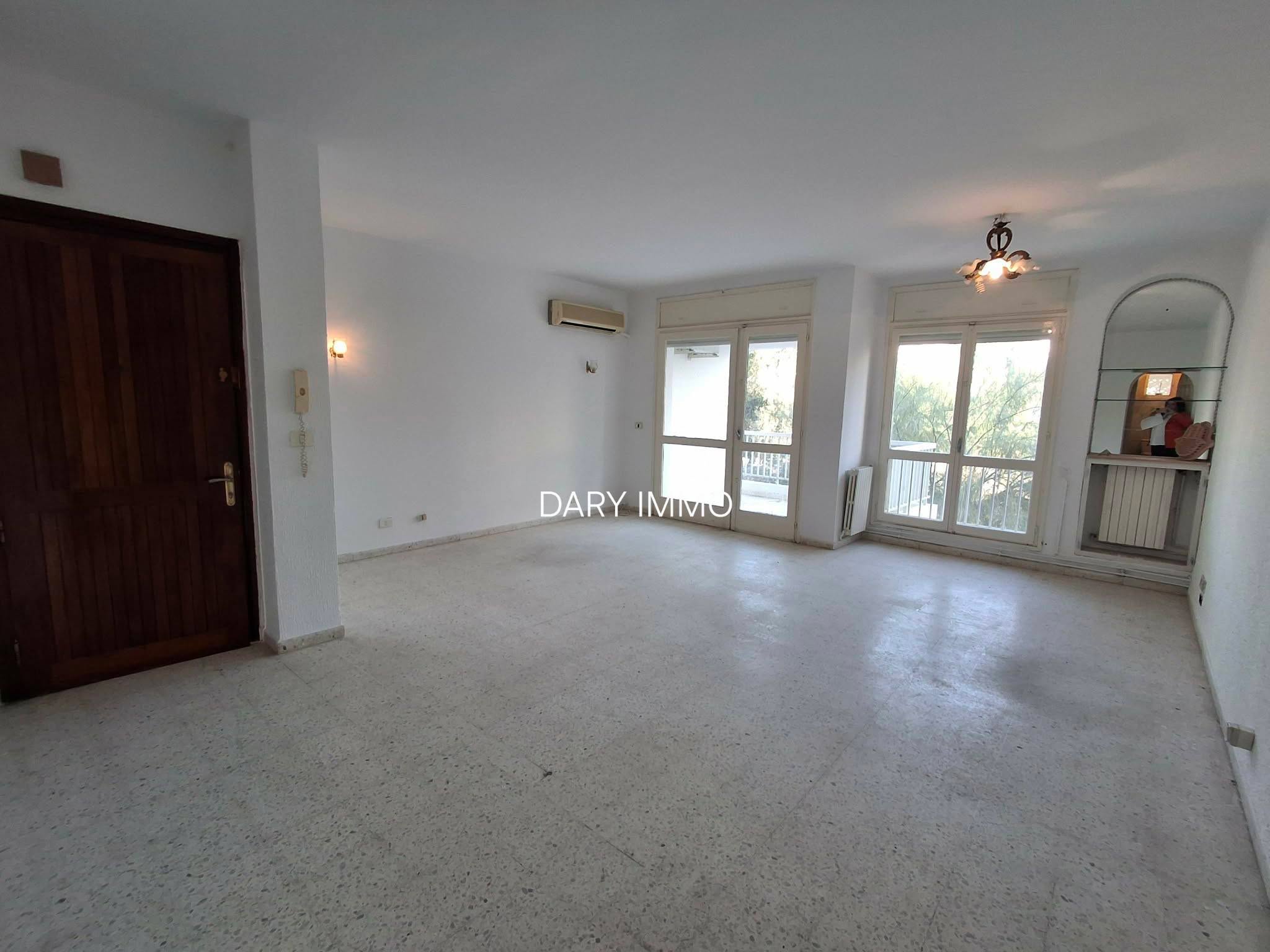 El Menzah El Manar 1 Vente Appart. 5 pices+ Appartement spacieux s4  el manar 1