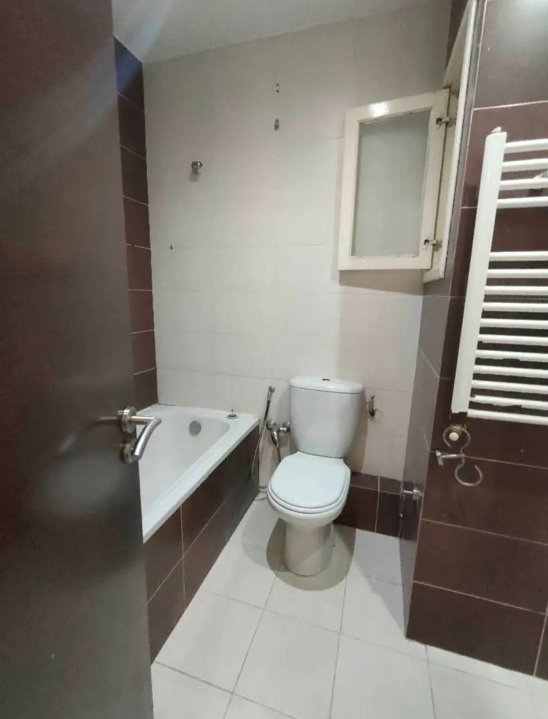 Mnihla&nbsp;Jardins d'el Menzah&nbsp;Location&nbsp;Appart. 2 pi�ces&nbsp;Jardin d'el menzah spacieux appt s1