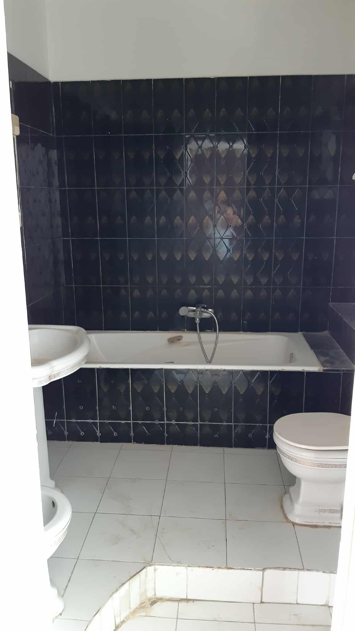 Sakiet Eddaier&nbsp;Essaltania&nbsp;Location&nbsp;Maisons&nbsp;Maison a deux �tages � saltnia