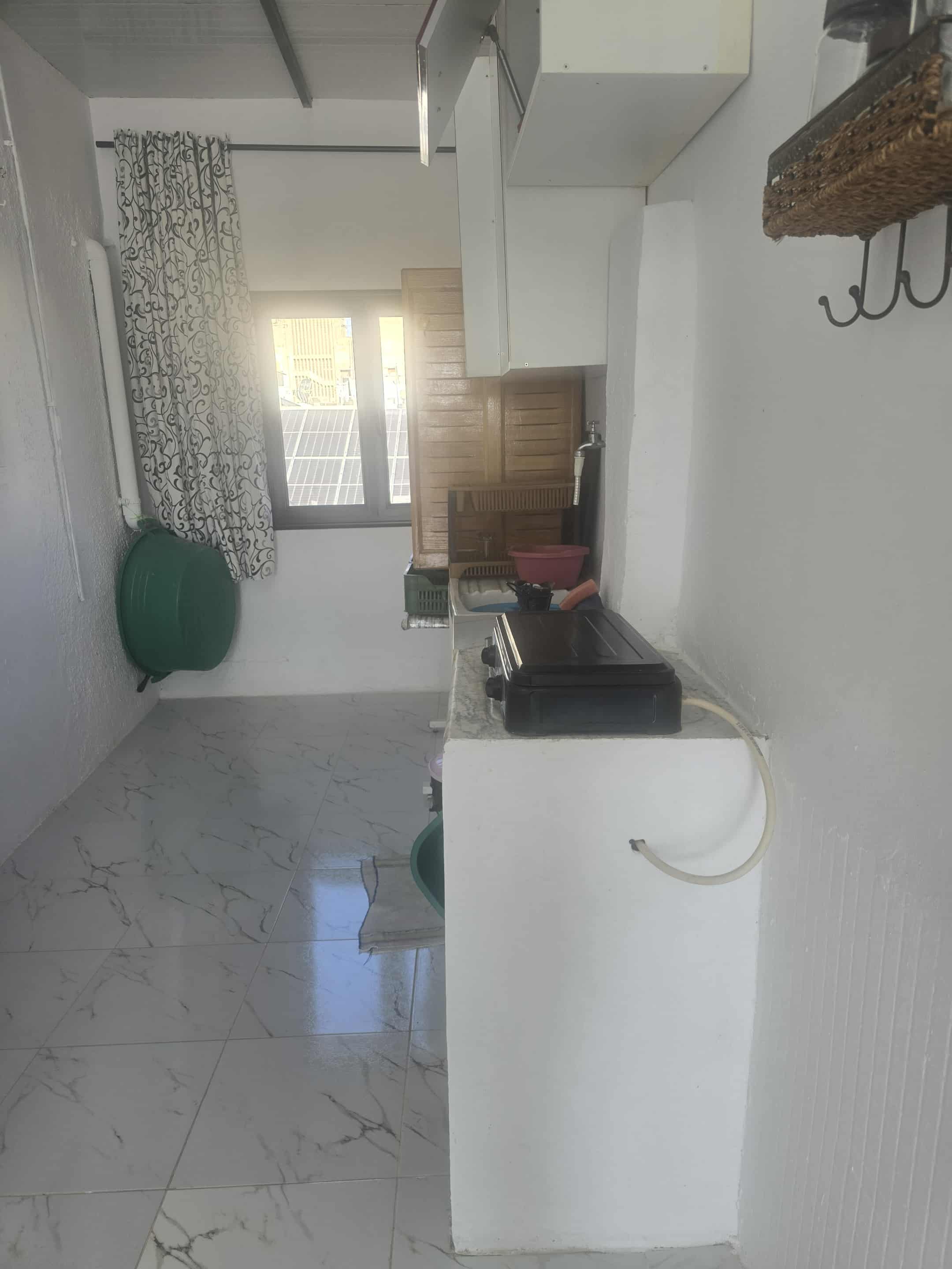 Bab Bhar&nbsp;Bab Bhar&nbsp;Location&nbsp;Appart. 2 pi�ces&nbsp;Studio meubl� � la place de barcelone