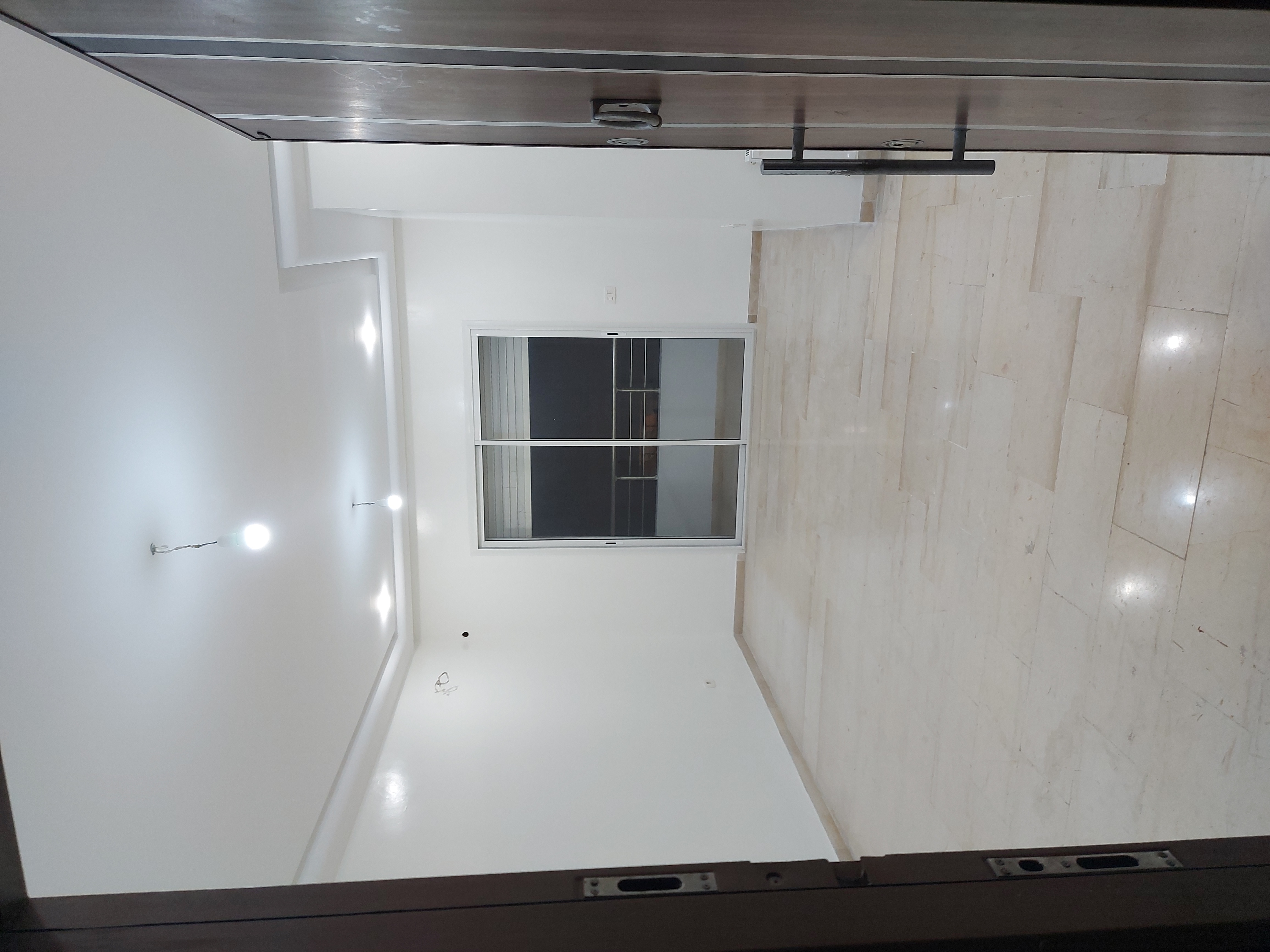 Le Bardo Le Bardo Location Appart. 4 pices Apparemment  lumineux