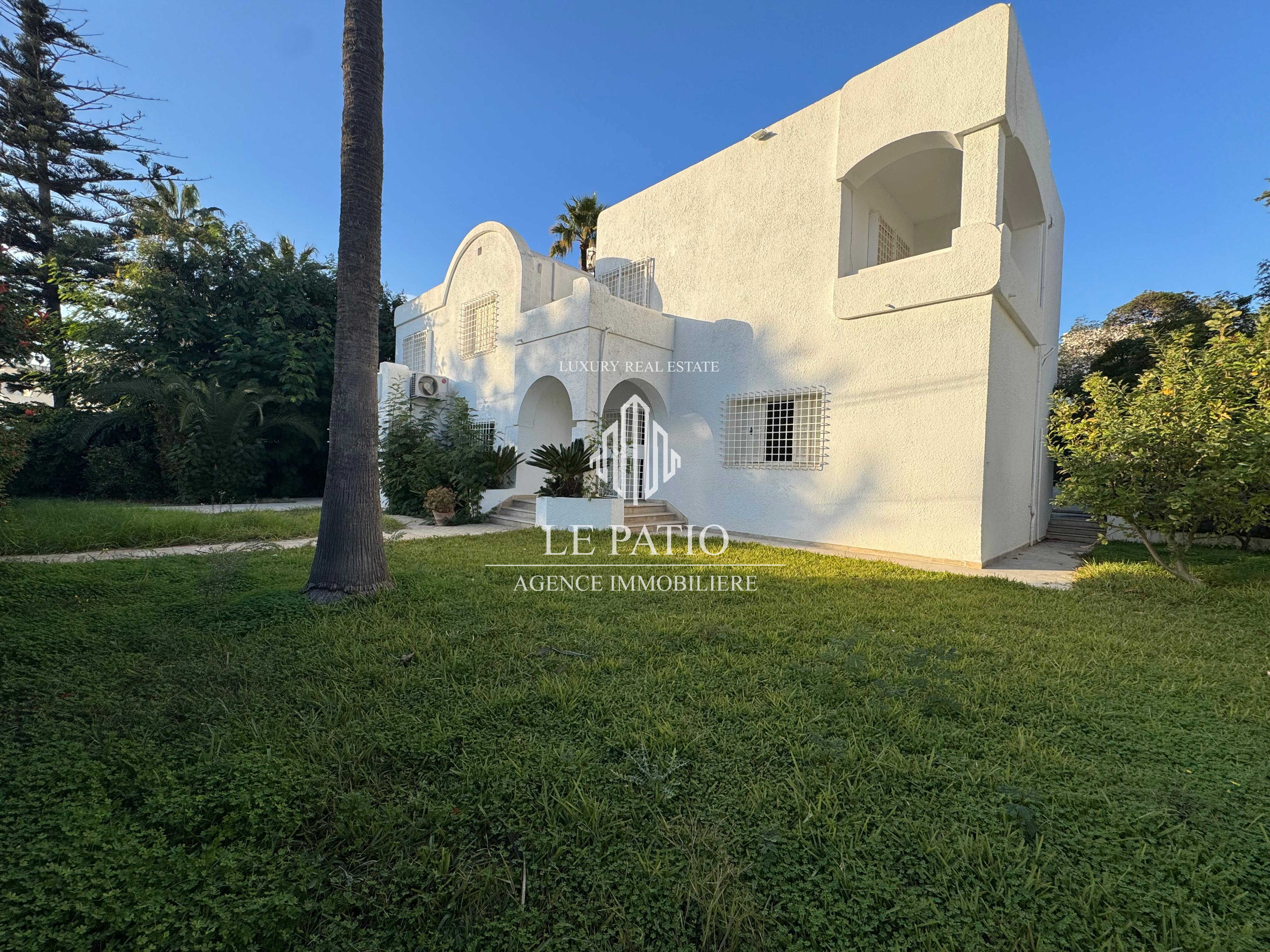 La Marsa Gammart Location Maisons Villa s4 gammarth sup