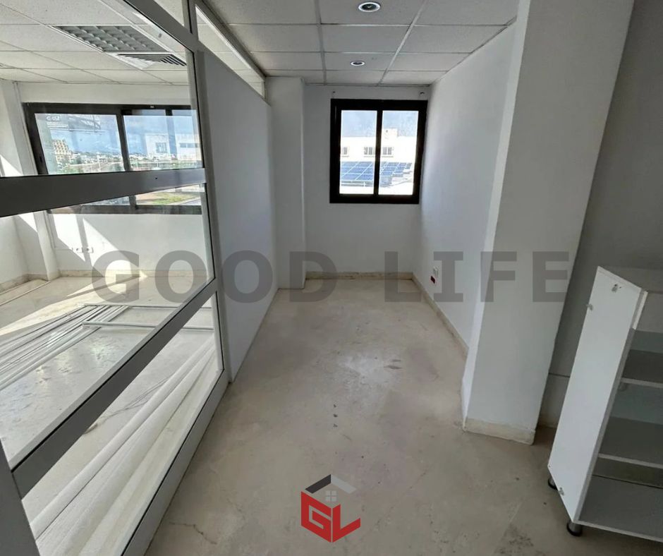 La Soukra Charguia 1 Bureaux & Commerces Bureau Espace bureautique d'environ 300 m2  la charguia1