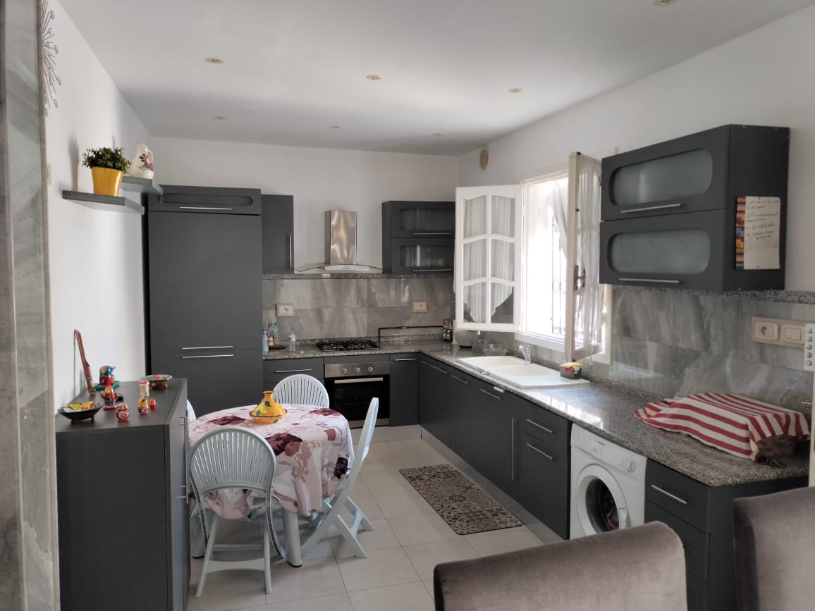 Hammam Sousse&nbsp;Hammam Sousse&nbsp;Location&nbsp;Appart. 3 pi�ces&nbsp;Rez de chauss�e s2 meubl� el bhaier