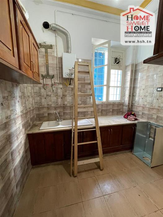 La Medina El Medina Bureaux & Commerces Bureau Bureau h3 vecto au centre ville de tunis