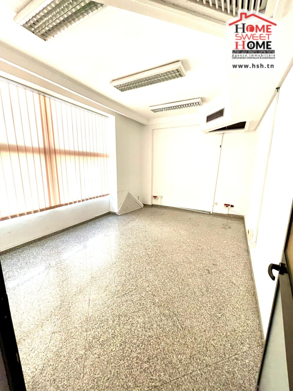 Bab Bhar Bab Bhar Location Appart. 5 pices+ Immeuble knia  beb bhar tunis