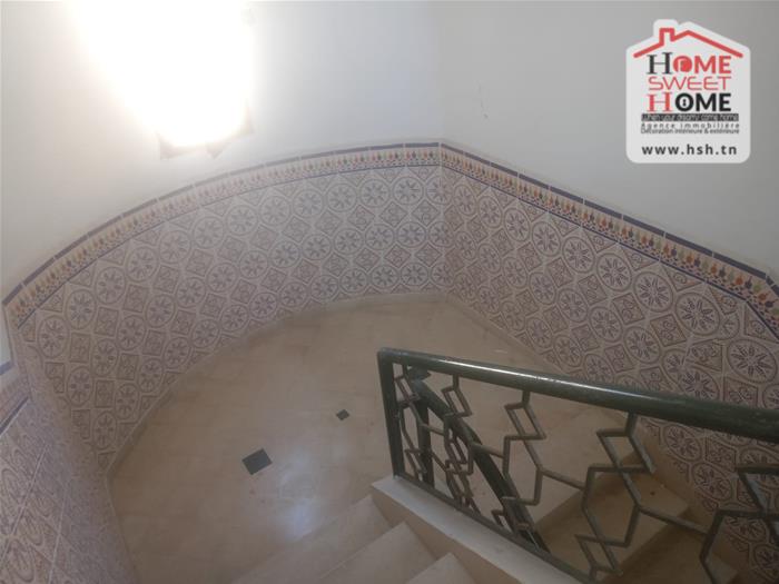 La Goulette La Goulette Vente Appart. 5 pices+ Immeuble nejma  la goulette