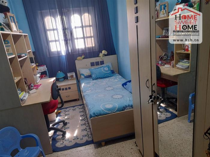 Mannouba La Mannouba Vente Appart. 5 pices+ Villa jouri  manouba