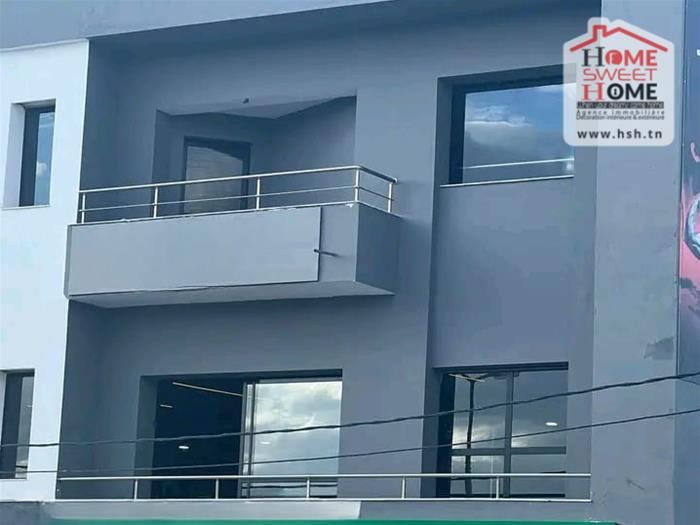 Mejez El Bab Mejez El Bab Bureaux & Commerces Autre Immeuble novara  mjez el beb