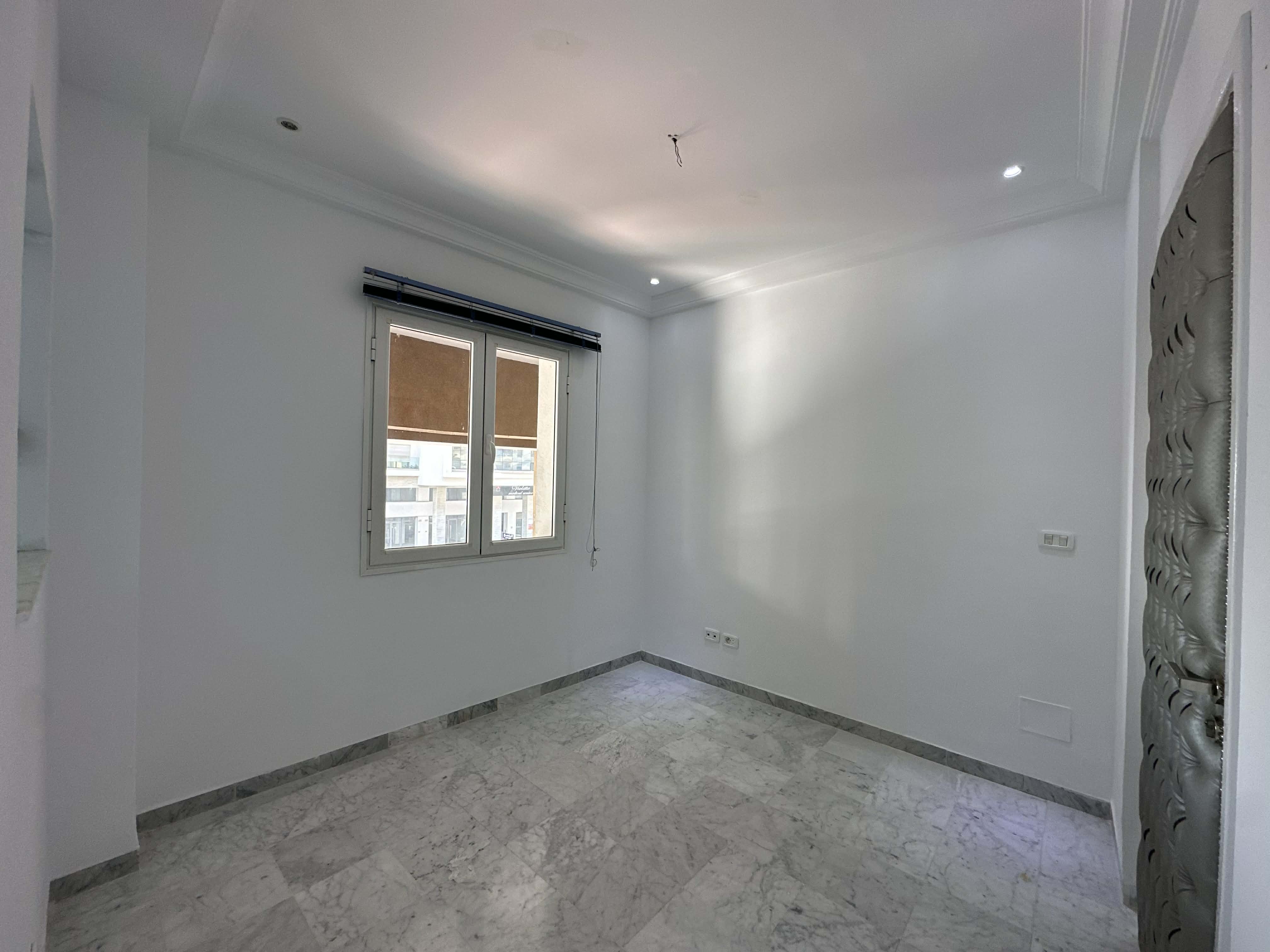 Ariana Ville Cite Ennasr 2 Bureaux & Commerces Bureau Bureau a2  ennasr 2 hedi nouira