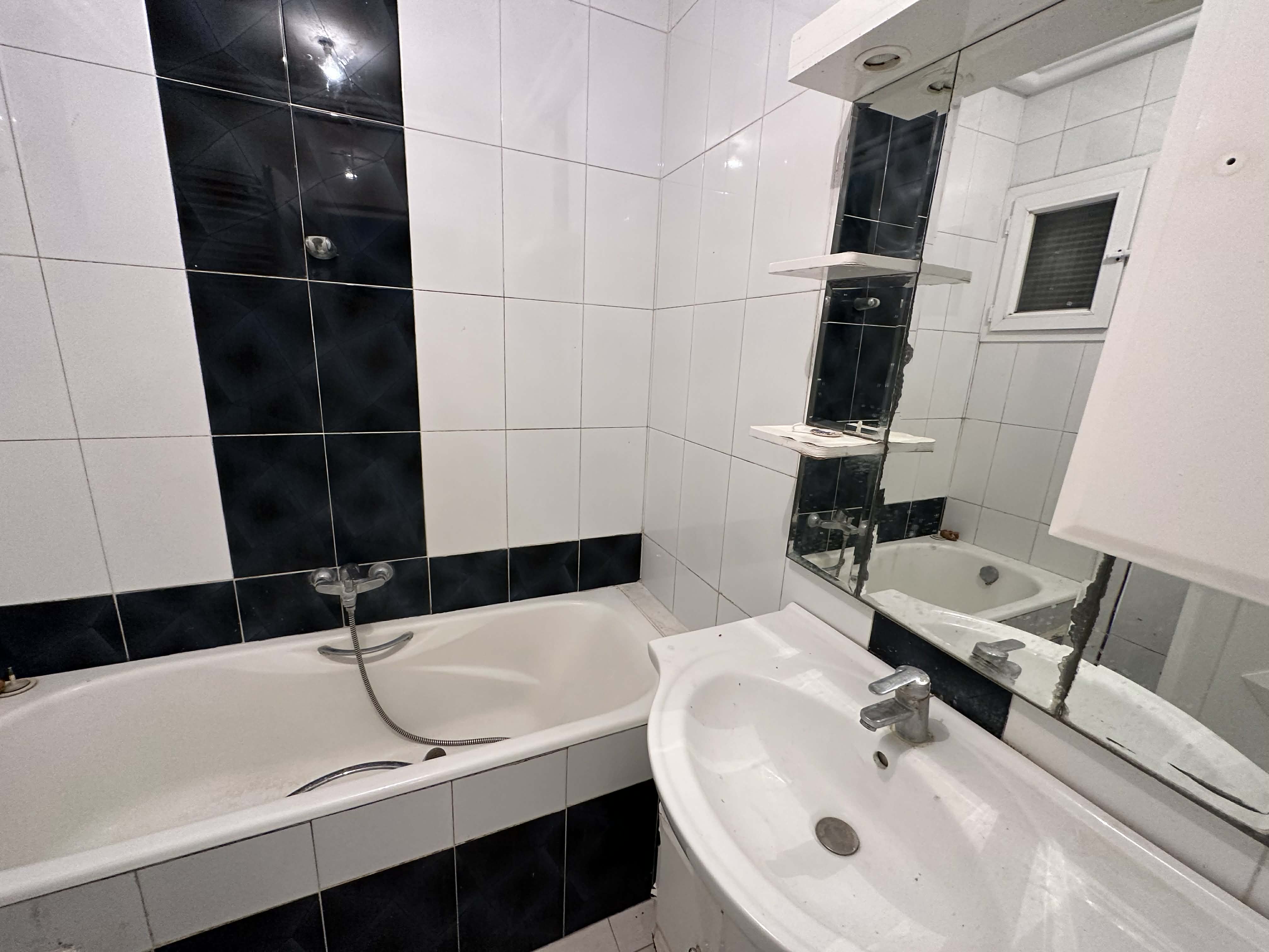 Ariana Ville&nbsp;Cite Ennasr 2&nbsp;Location&nbsp;Appart. 4 pi�ces&nbsp;Appart s3 � ennasr 2 sur hedi nouira