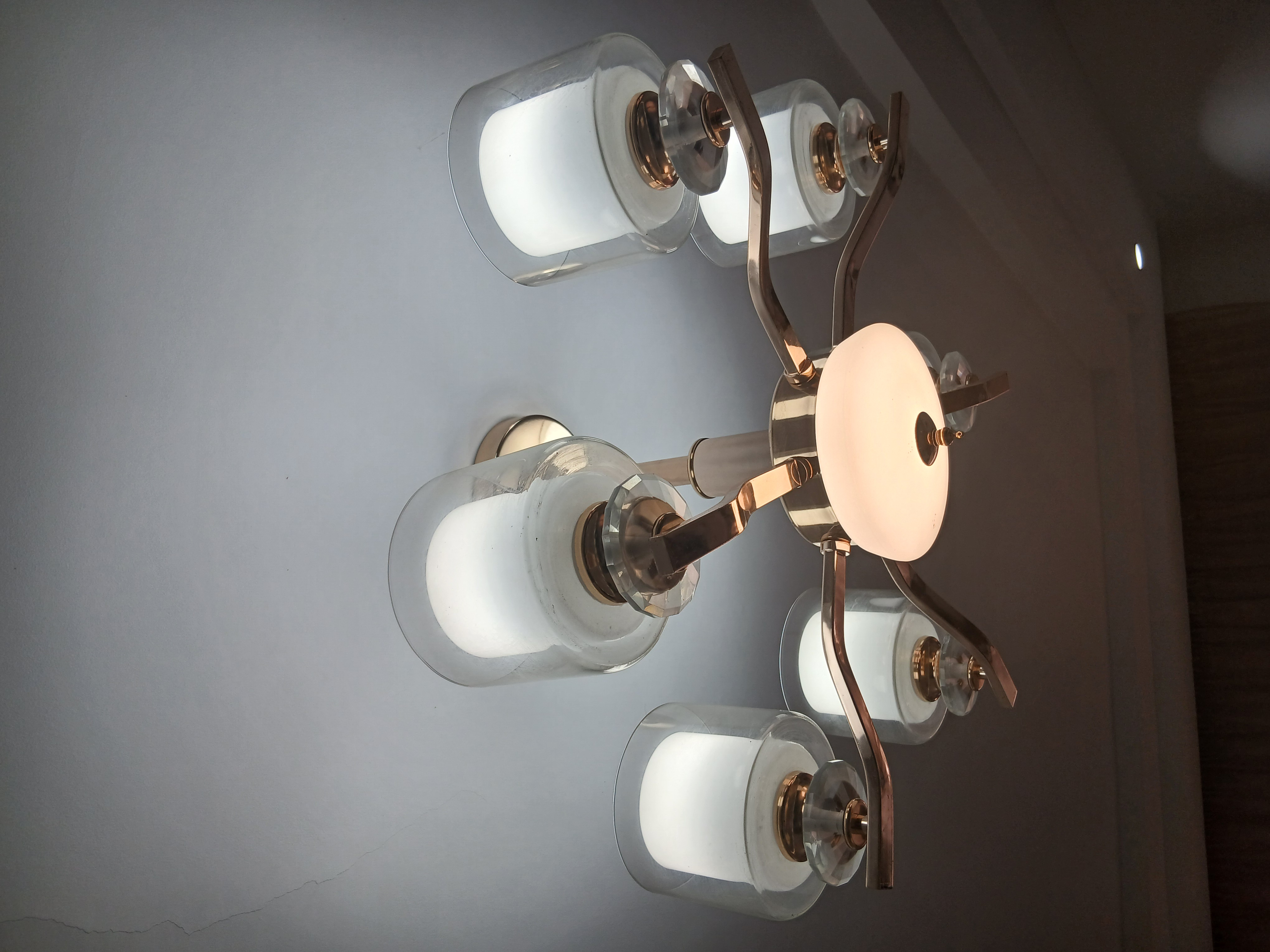 La Marsa El Aouina Lampes et luminaire Plafonniers, lustres 2 lustres jamais utilis