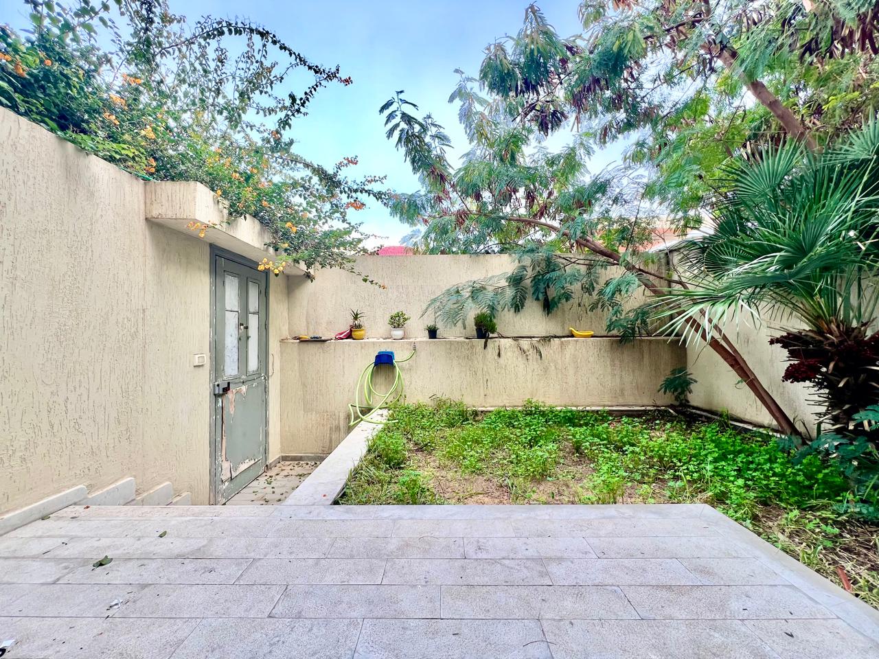 La Marsa Marsa Safsaf Location Appart. 2 pices S1 meubl  la marsa corniche