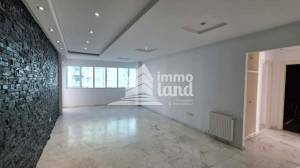 Ariana Ville Cite Ennasr 2 Vente Appart. 1 pice Appartement s3 de 157m2  cit ennasr