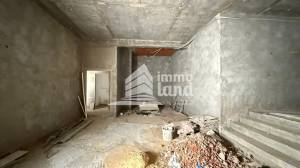 Ariana Ville Nouvelle Ariana Location Appart. 1 pice Local commercial de 176m2 et 30m2