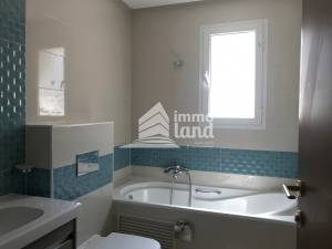 El Menzah&nbsp;El Menzah 9&nbsp;Vente&nbsp;Appart. 1 pi�ce&nbsp;Appartement s4 de 211m2  menzah 9c