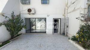 Ariana Ville&nbsp;El Menzah 6&nbsp;Vente&nbsp;Appart. 1 pi�ce&nbsp;Triplex s3 de 180m2 a les uv4 menzah 6