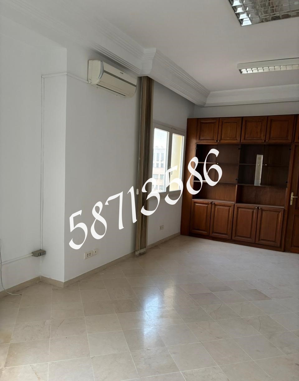 La Marsa Berge Du Lac Location Surfaces Local les berges de lac i