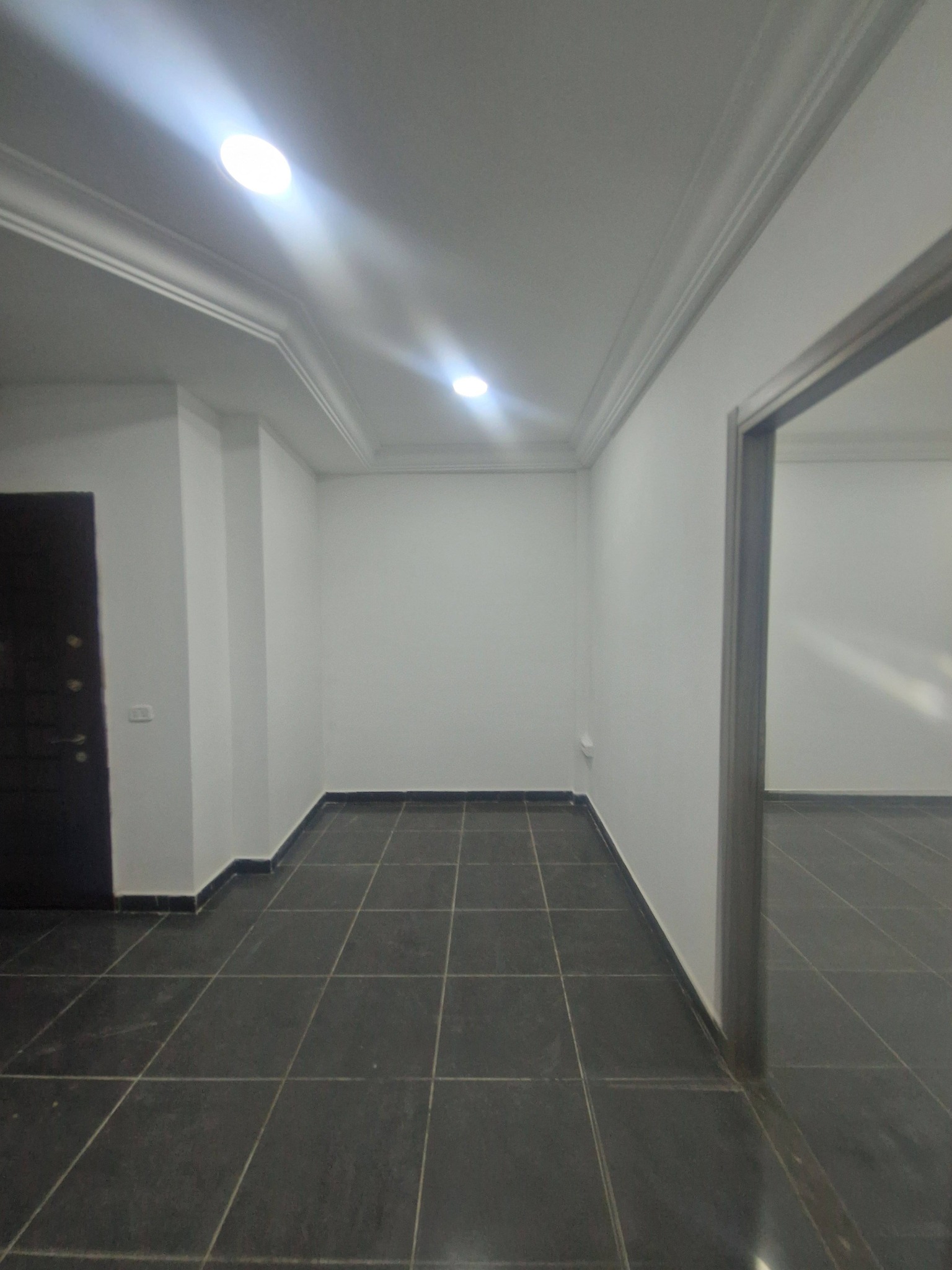 Ariana Ville&nbsp;Cite Ennasr 2&nbsp;Bureaux & Commerces&nbsp;Bureau&nbsp;Bureau h3 situ� � ennasr 2