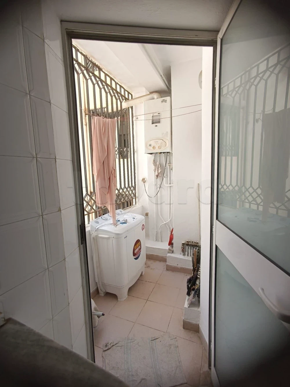 Mnihla Cite Ennasr Vente Appart. 3 pices Un coquet appartement s2  ennasr2