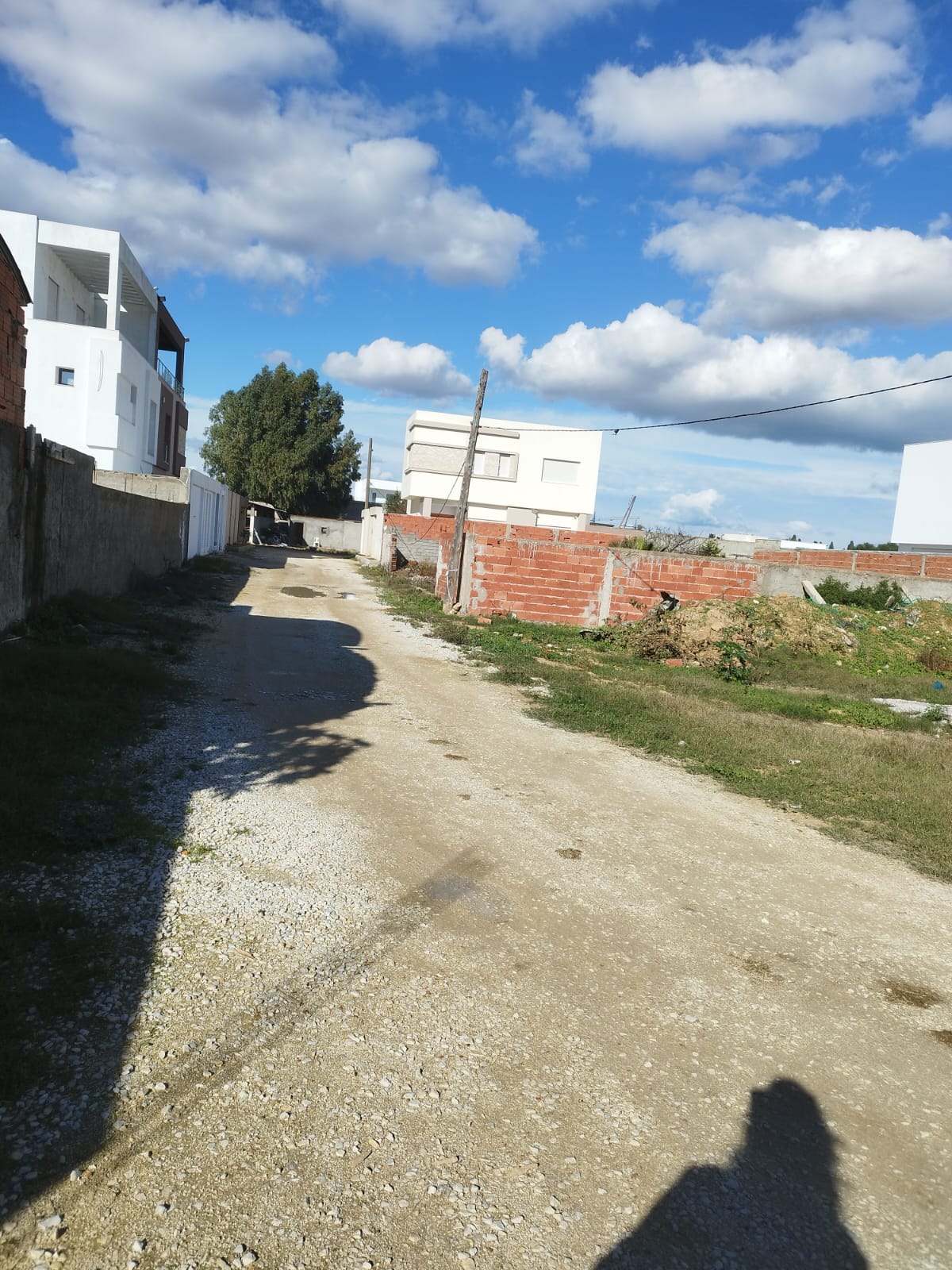 La Soukra&nbsp;La Soukra&nbsp;Vente&nbsp;Surfaces&nbsp;Un lot de terrain de 600 m2 � la soukra