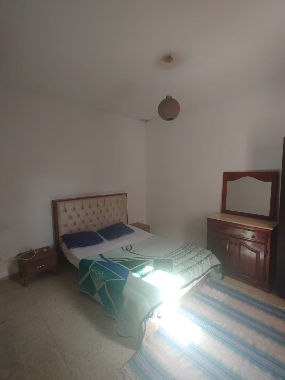 El Menzah&nbsp;El Manar 2&nbsp;Location&nbsp;Appart. 3 pi�ces&nbsp;Un mignon appartement s2 meubl� � manar2
