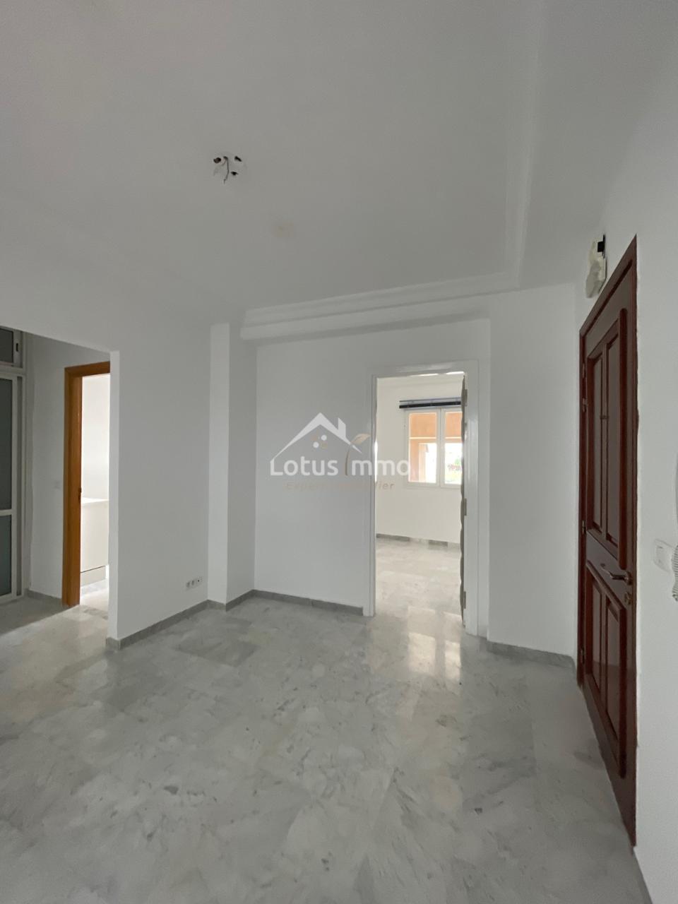 Ariana Ville Cite Ennasr 2 Bureaux & Commerces Bureau Bureau a2 sur avenue hedi nouira ennasr