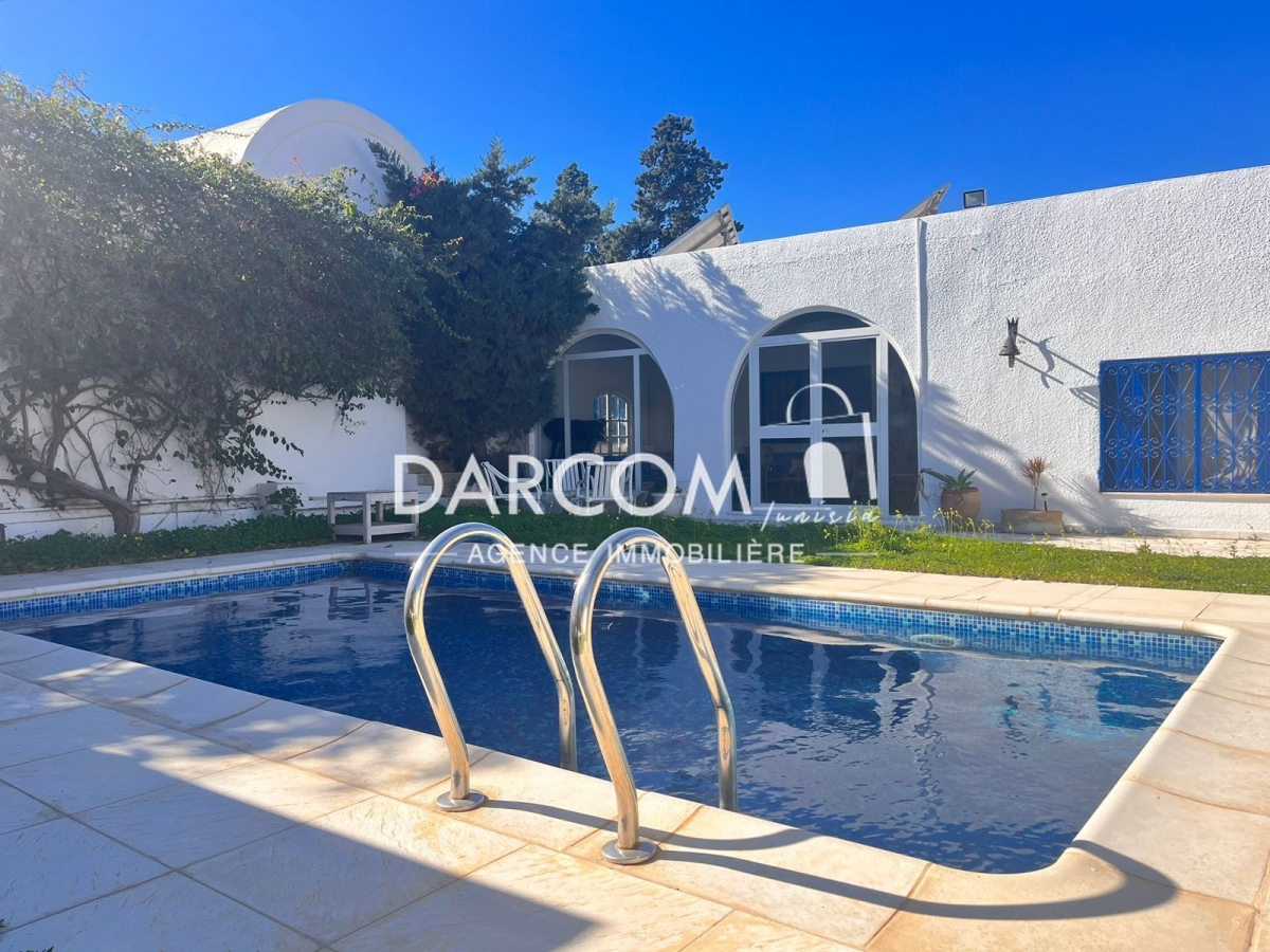 La Soukra Chotrana 2 Vente Maisons Opportunit villa avec piscine