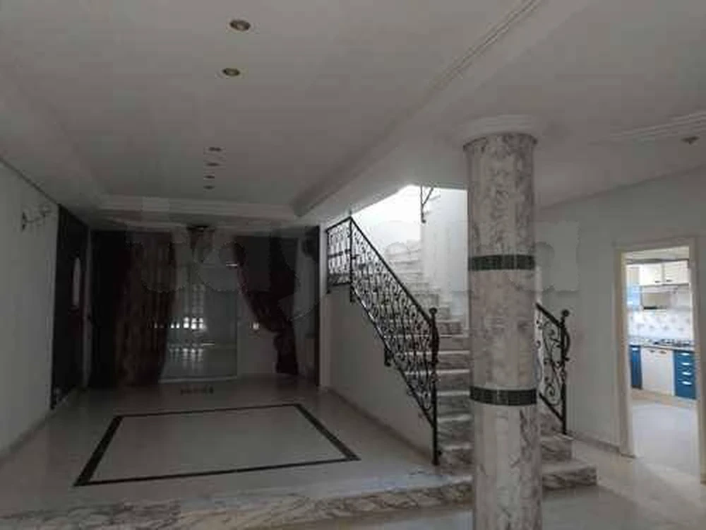 Raoued&nbsp;Ariana Essoughra&nbsp;Location&nbsp;Appart. 5 pi�ces+&nbsp;Duplex a ariana essoughra