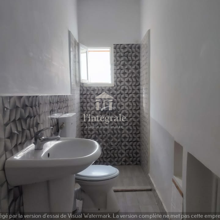 Ariana Ville El Menzah 5 Location Appart. 3 pices S2 style duplex indpendant